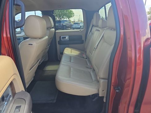 Used 2014 Ford F150 Lariat w/ Lariat Chrome Package image 25