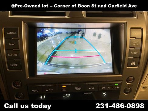 Used 2014 Lexus GX 460 w/ Premium Package AWD/4WD image 19