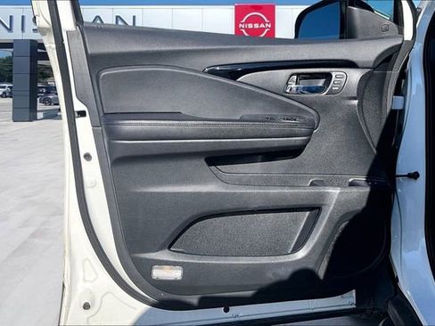 Used 2019 Honda Passport Touring image 17