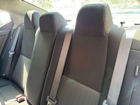 Used 2025 Nissan Sentra SV FWD image 46