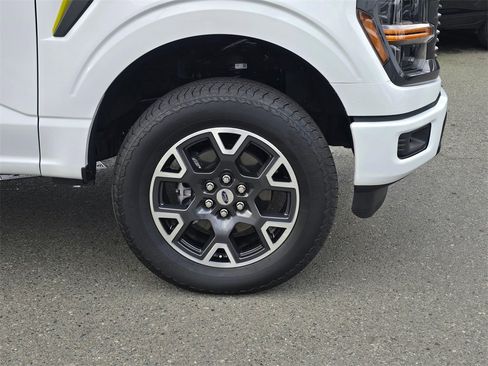 Used 2024 Ford F150 STX image 9