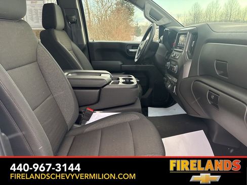 Certified 2024 Chevrolet Silverado 1500 Custom Trail Boss w/ LPO, Dark Essentials Package image 25