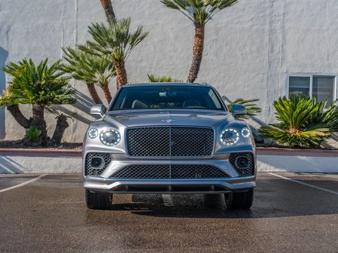 Used 2021 Bentley Bentayga Speed AWD/4WD image 31