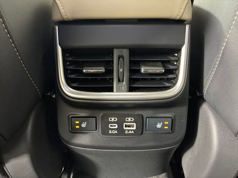 Certified 2023 Subaru Outback Limited image 28