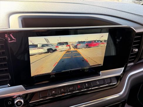 Used 2023 GMC Sierra 1500 SLT w/ SLT Premium Package image 23