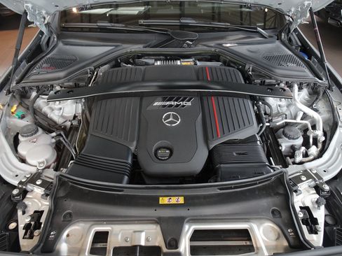 Used 2026 Mercedes-Benz E 53 AMG e 4MATIC Wagon image 15