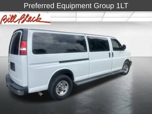 Used 2019 Chevrolet Express 3500 LT w/ LT Preferred Equipment Group RWD image 5