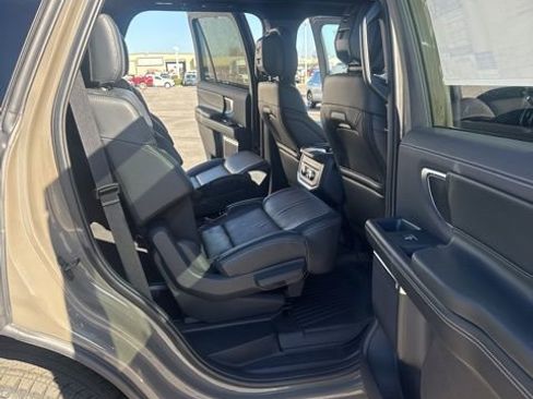 New 2026 Ford Expedition Platinum w/ Stealth Appearance Package image 8