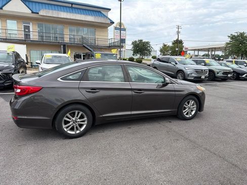 Used 2016 Hyundai Sonata SE FWD image 10