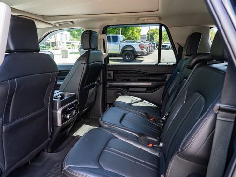 Used 2021 Ford Expedition Max Platinum AWD/4WD image 26
