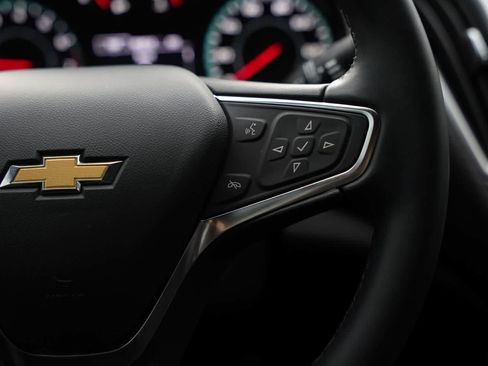 Used 2025 Chevrolet Malibu RS FWD image 11