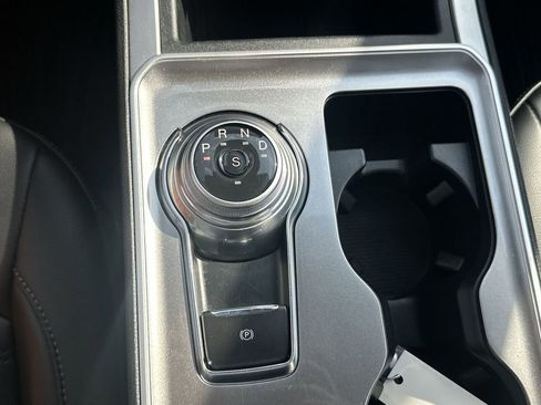 Used 2023 Ford Edge SEL w/ Convenience Package image 15