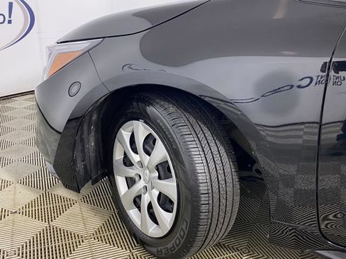 Certified 2025 Toyota Corolla LE FWD image 23