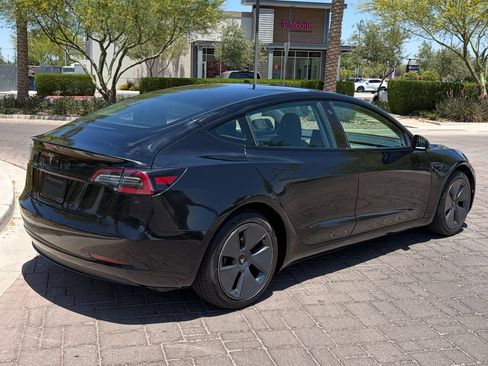 Used 2023 Tesla Model 3 Standard Range RWD image 3