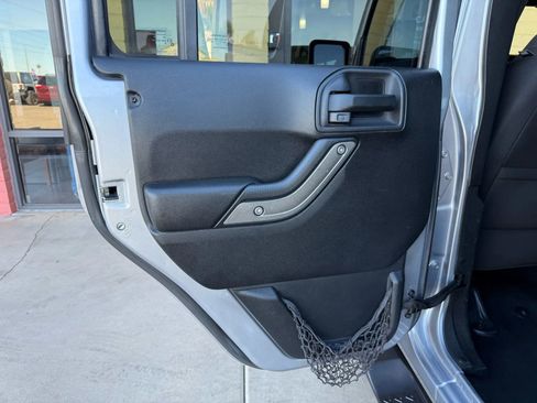 Used 2015 Jeep Wrangler Unlimited Sport w/ Quick Order Package 24S image 21