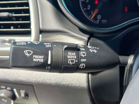Used 2019 Jeep Grand Cherokee Altitude AWD/4WD image 27