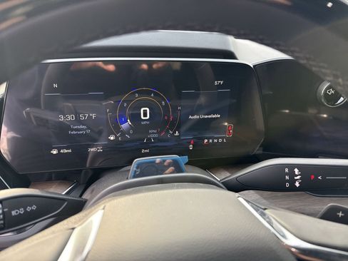 New 2026 Chevrolet Suburban High Country image 15