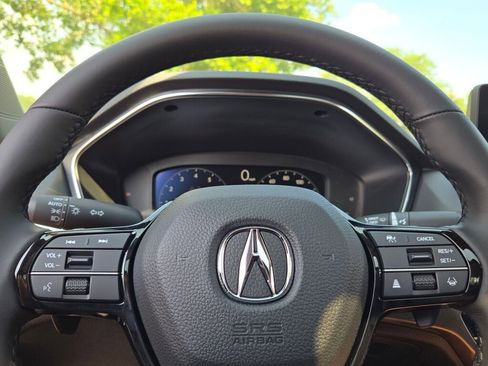 New 2025 Acura Integra Base image 33