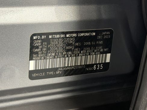 Used 2024 Mitsubishi Outlander SE AWD/4WD image 24