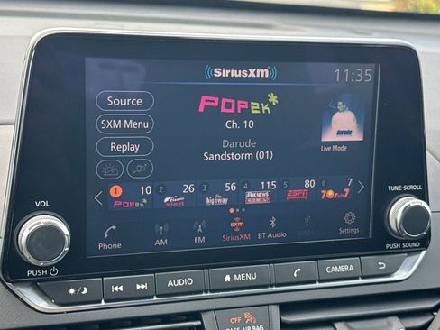 Used 2021 Nissan Altima 2.5 SR image 18