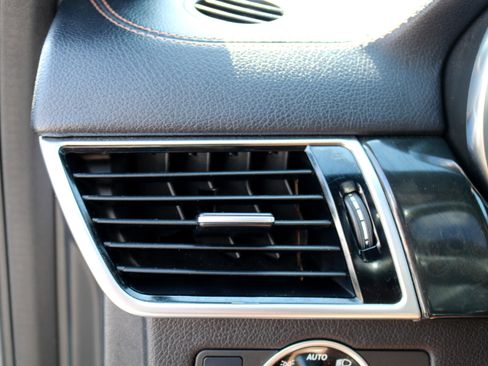 Used 2018 Mercedes-Benz GLE 43 AMG 4MATIC image 19