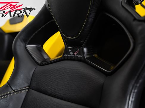 Used 2016 Chevrolet Corvette Z06 w/ 3LZ Preferred Equipment Group RWD image 36