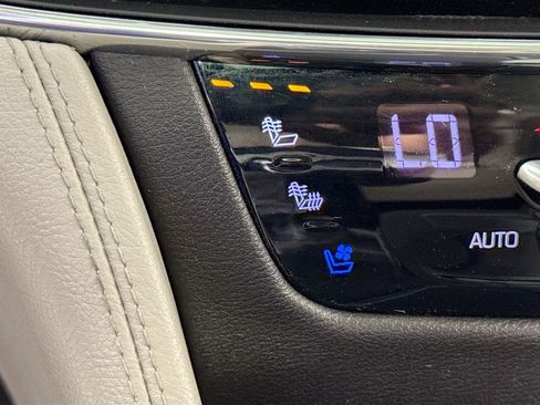 Used 2018 Cadillac CT6 Luxury AWD/4WD image 25
