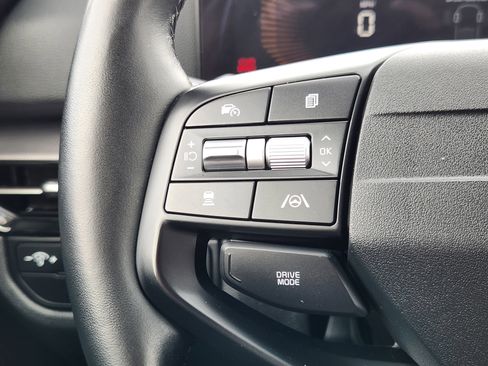 Used 2026 Kia Sportage LX image 17