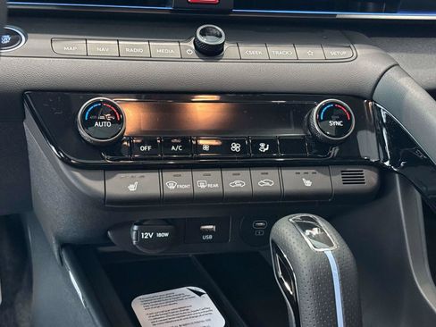 New 2026 Hyundai Elantra N FWD image 11
