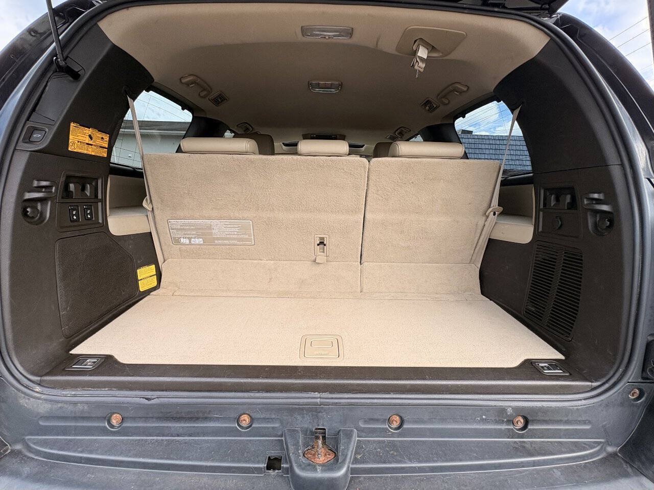 Used 2011 Toyota Sequoia Platinum AWD/4WD image 40