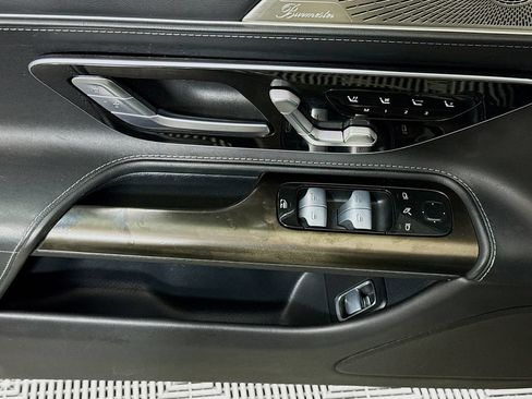 Used 2024 Mercedes-Benz SL 43 AMG image 28
