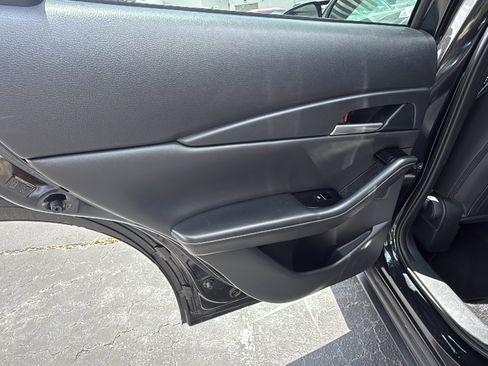 Used 2024 MAZDA CX-30 AWD 2.5 S w/ Select Sport Pkg image 9