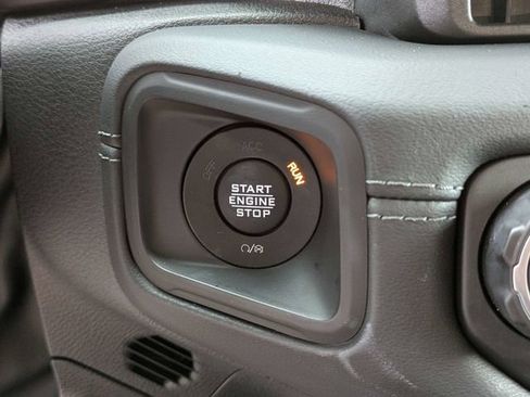 New 2024 Jeep Wrangler Unlimited Sahara AWD/4WD image 28