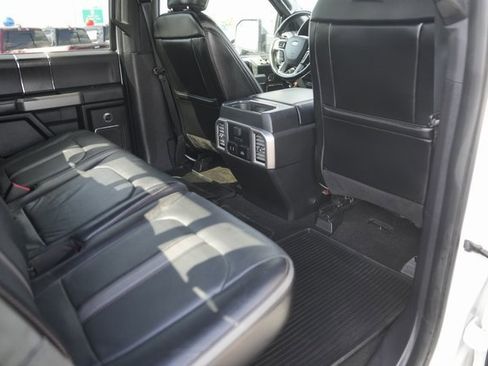 Used 2018 Ford F150 Platinum w/ Equipment Group 701A Luxury image 15