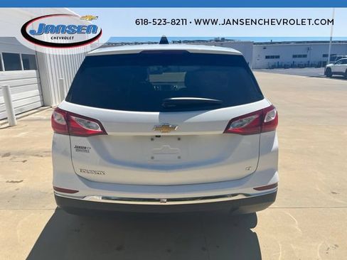Used 2019 Chevrolet Equinox LT w/ Driver Convenience Package FWD image 5