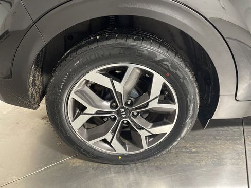 Used 2020 Kia Sportage EX image 10