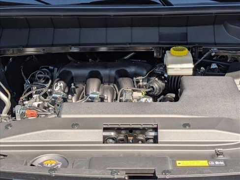 New 2026 Nissan Pathfinder Platinum FWD image 16