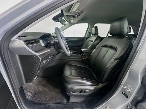 Used 2023 Jeep Grand Cherokee Limited image 13