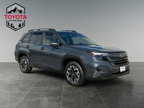 Used 2025 Subaru Forester Premium AWD/4WD image 7