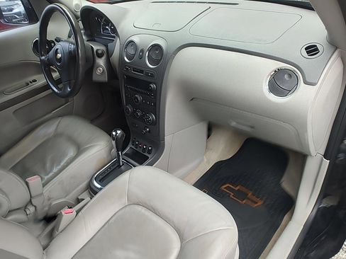 Used 2006 Chevrolet HHR LT w/ Preferred Equipment Group image 16