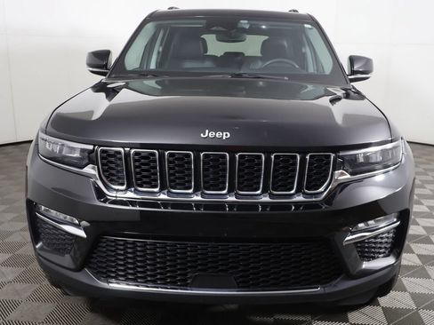 Used 2023 Jeep Grand Cherokee Limited AWD/4WD image 12