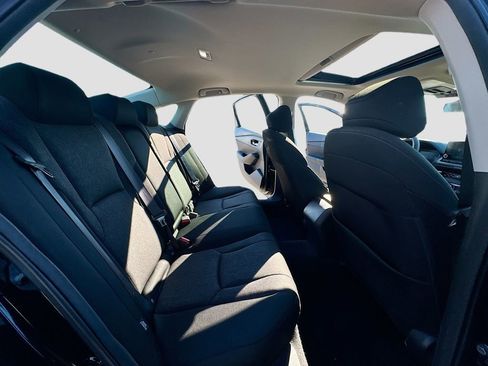 Used 2023 Honda Accord EX image 25