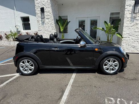 Used 2012 MINI Cooper Convertible FWD image 14