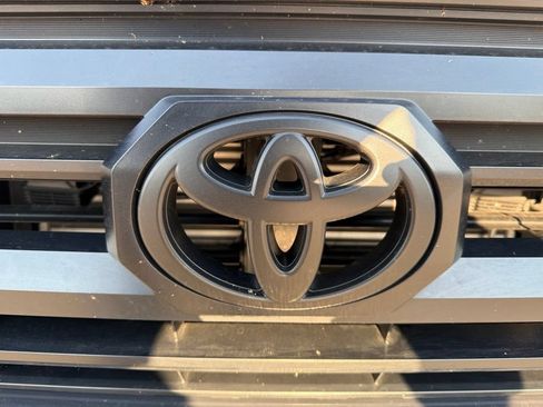 Used 2025 Toyota Tacoma SR5 RWD image 16
