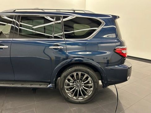 Certified 2023 Nissan Armada Platinum w/ Captain's Chairs Package image 17