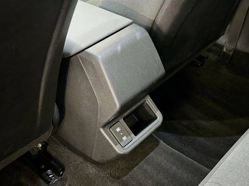 Used 2025 Kia K4 LXS image 28