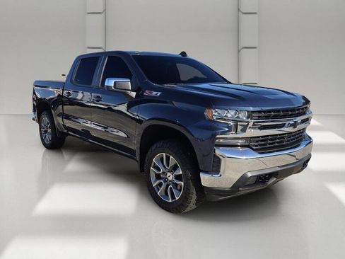 Used 2022 Chevrolet Silverado 1500 LT AWD/4WD image 7