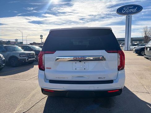Used 2023 GMC Yukon SLT image 7