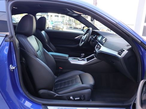 Used 2021 BMW 430i Coupe w/ M Sport Package image 29