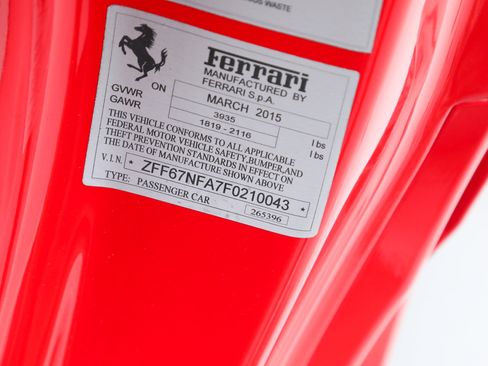 Certified 2015 Ferrari 458 Italia Coupe RWD image 38